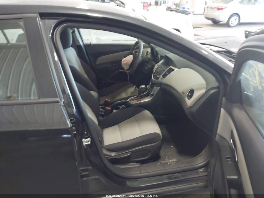 2013 CHEVROLET CRUZE auction photo 5