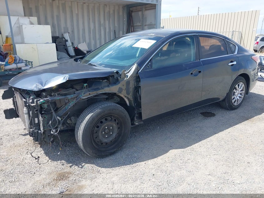 2015 Nissan Altima, Front End, IAAI, VIN 1N4AL3AP6FC461581 — photo 2