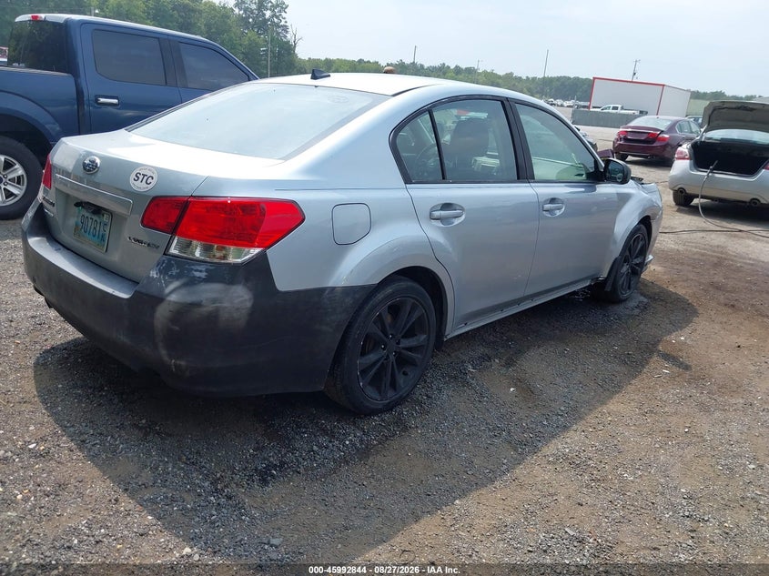 2014 SUBARU LEGACY auction photo 4