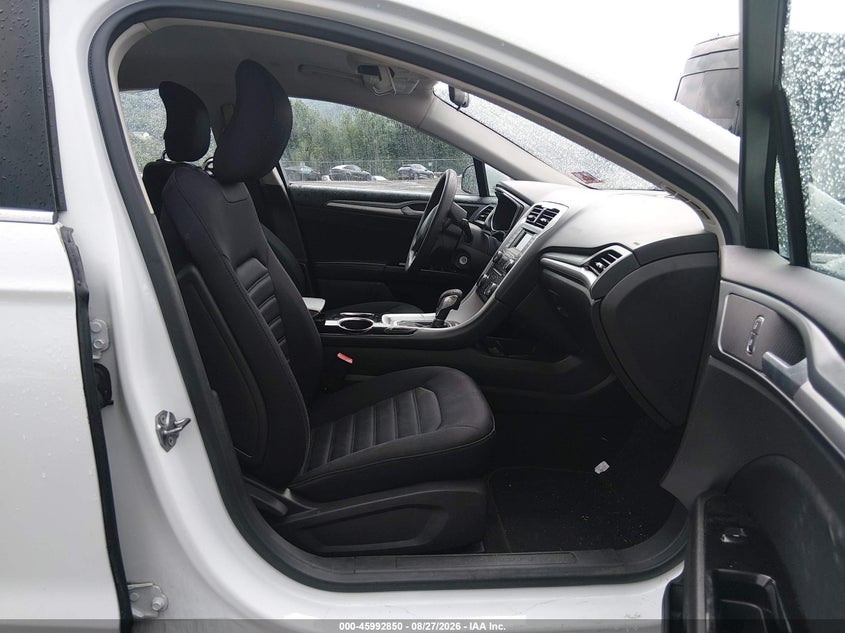 2013 FORD FUSION HYBRID auction photo 5