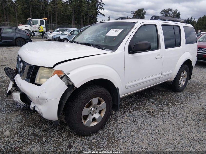 2006 Nissan Pathfinder S, Front End, IAAI, VIN 5N1AR18W76C673654 — photo 2