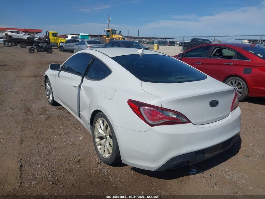 2013 HYUNDAI GENESIS auction photo 3