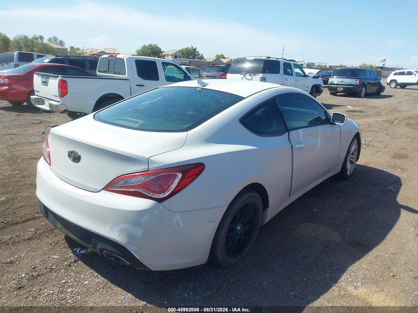 2013 HYUNDAI GENESIS auction photo 4