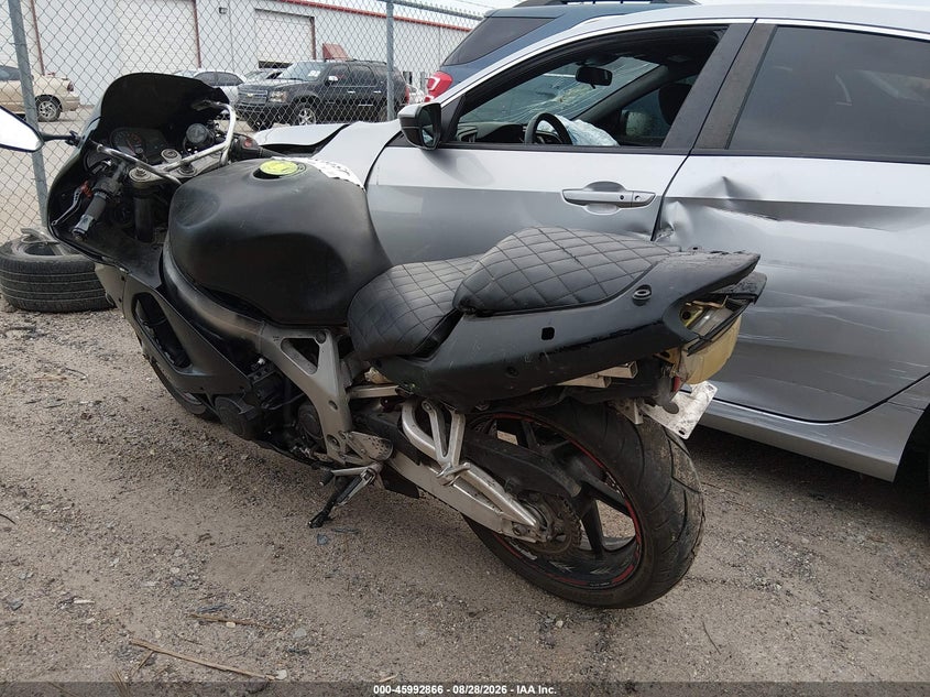HONDA CBR900 1998