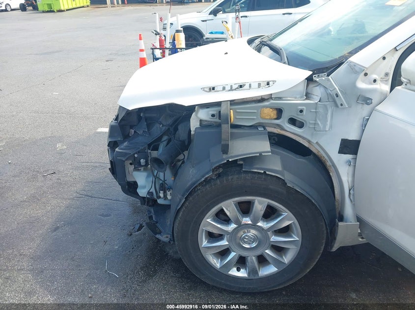 BUICK ENCLAVE 2011 VIN 5GAKRBED3BJ209852