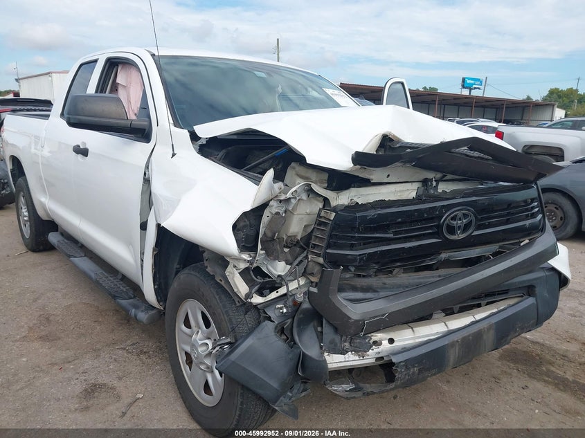 TOYOTA TUNDRA - zdjęcie 6
