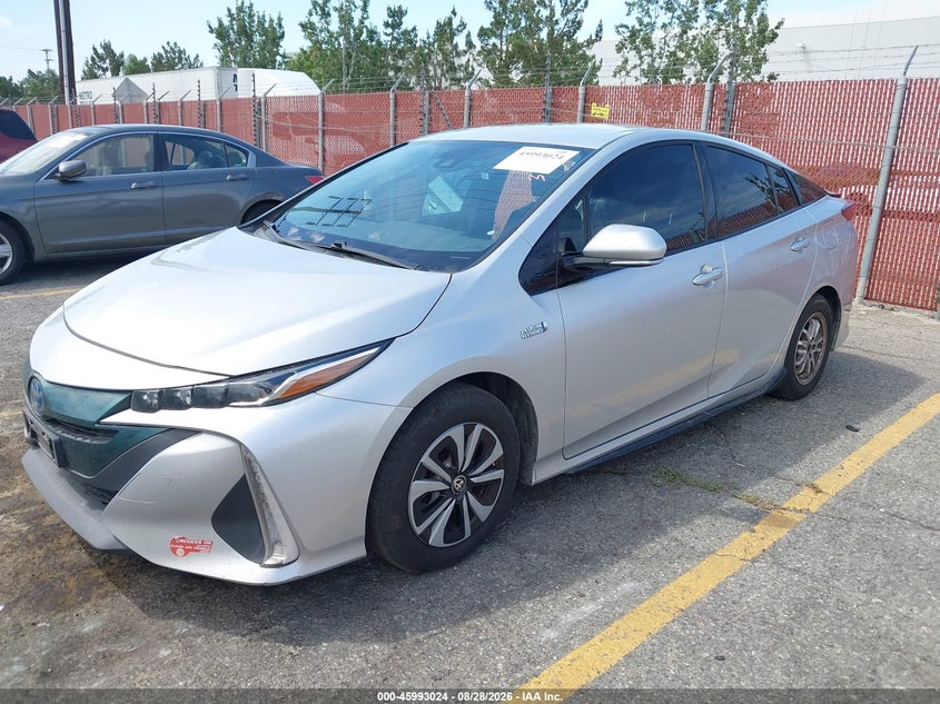2018 Toyota Prius, Удар сзади, IAAI, VIN JTDKARFP6J3099454 — фото 2