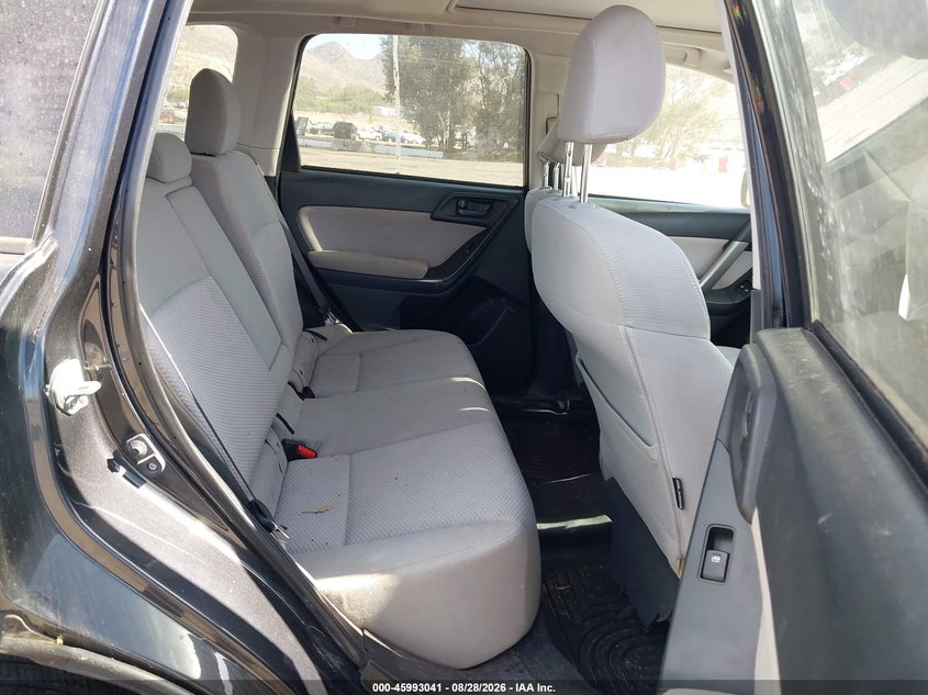 2015 SUBARU FORESTER auction photo 8