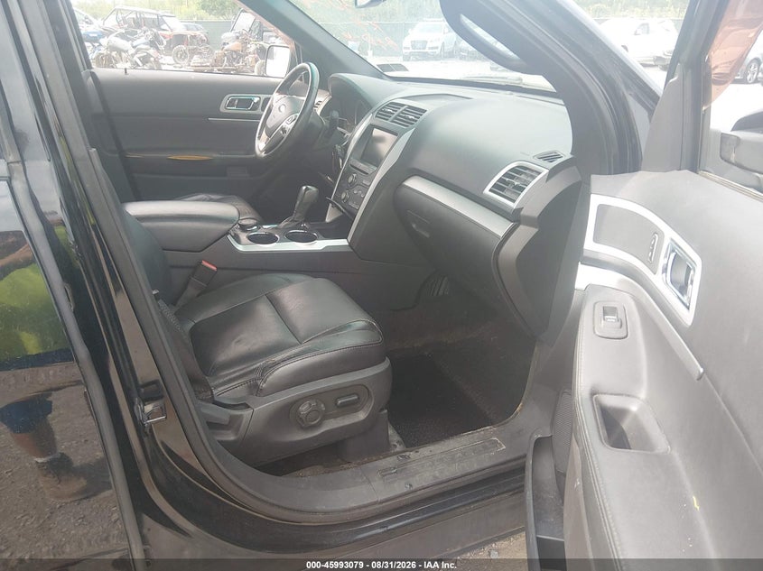 2012 FORD EXPLORER auction photo 5