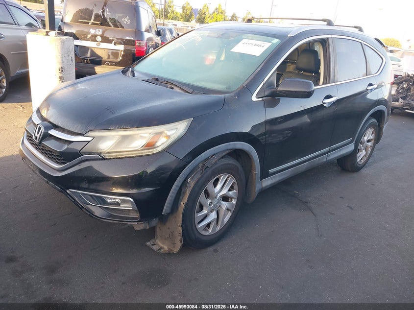 2015 Honda CR-V, Right Front, IAAI, VIN 2HKRM3H71FH541472 — photo 2