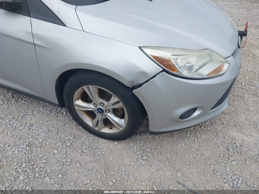 2014 FORD FOCUS auction photo 6