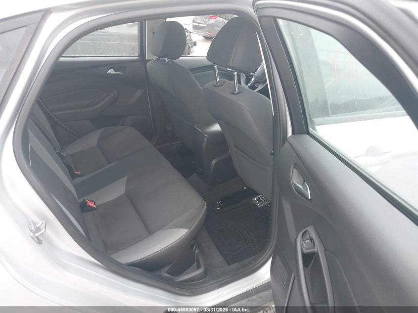 2014 FORD FOCUS auction photo 8