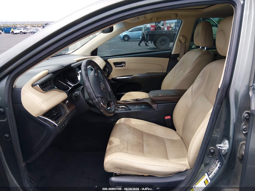 2013 TOYOTA AVALON HYBRID auction photo 5