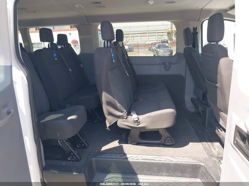 2018 FORD TRANSIT-350 auction photo 8
