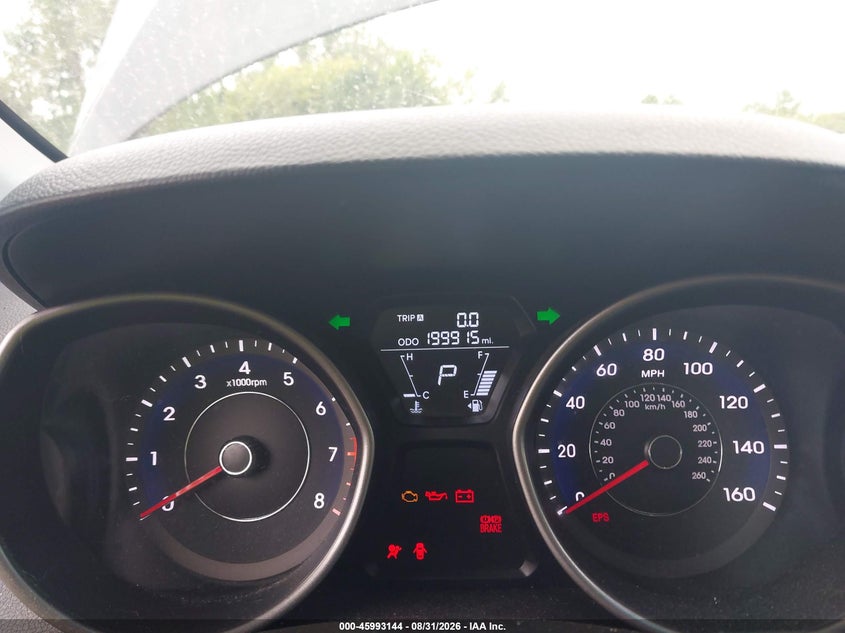 2013 HYUNDAI ELANTRA auction photo 7