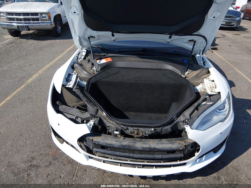 TESLA MODEL S - zdjęcie 10
