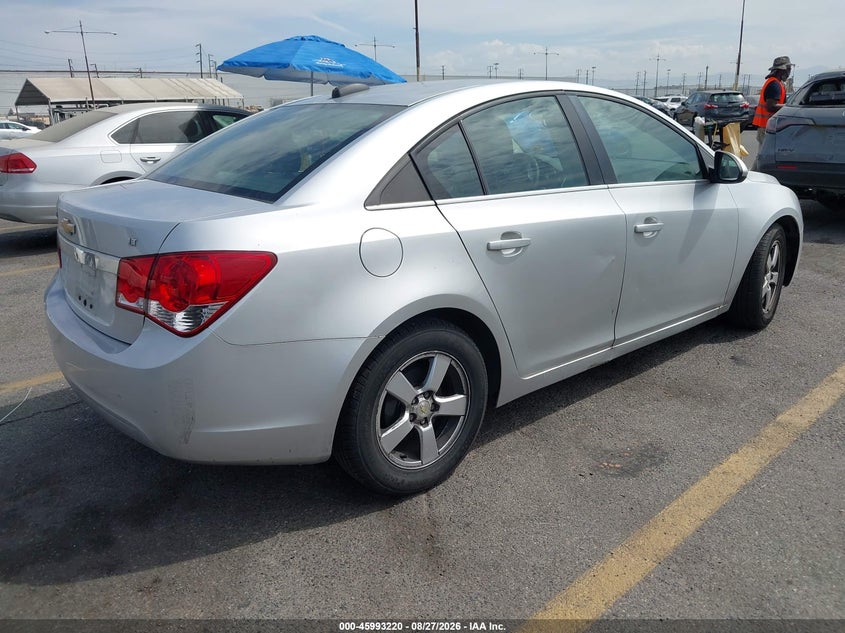 2016 CHEVROLET CRUZE LIMITED auction photo 4