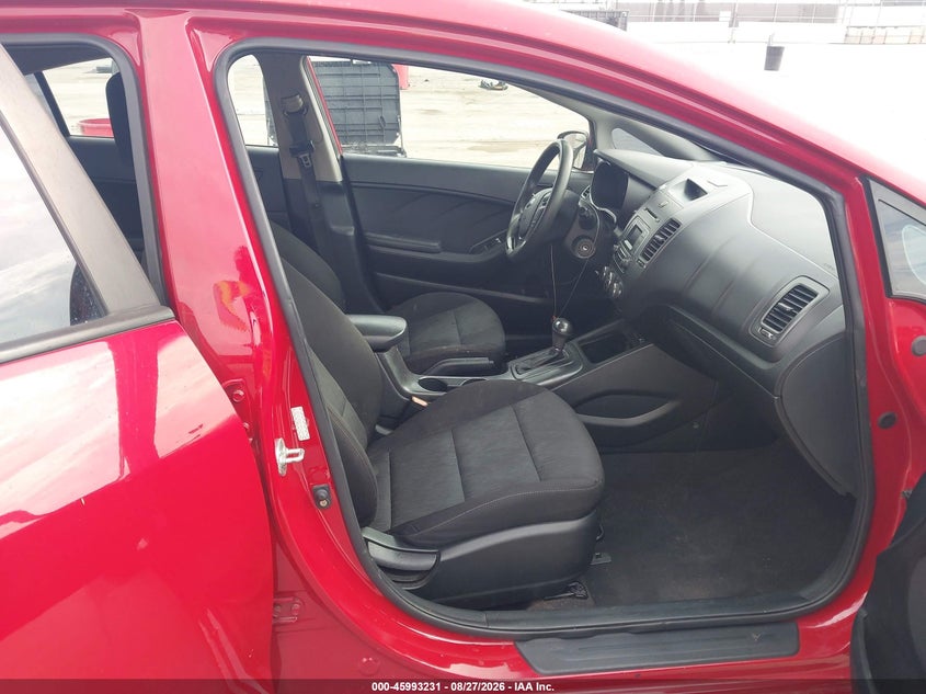 2016 KIA FORTE auction photo 5