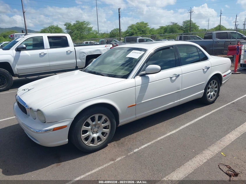 2004 Jaguar XJ, Normal Wear & Tear, IAAI, VIN SAJWA71C74SG17581 — photo 2