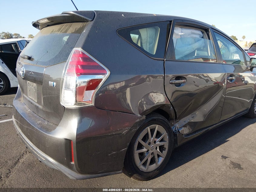 TOYOTA PRIUS V - zdjęcie 6