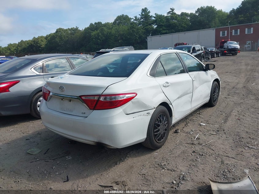 2015 TOYOTA CAMRY auction photo 4