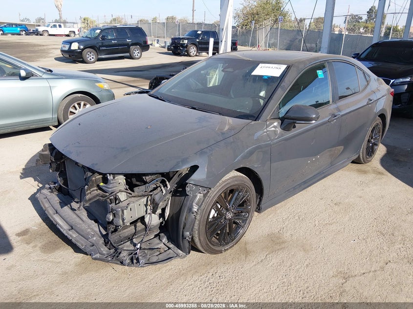 2025 Toyota Camry, Right Front, IAAI, VIN 4T1DAACK5SU117629 — photo 2