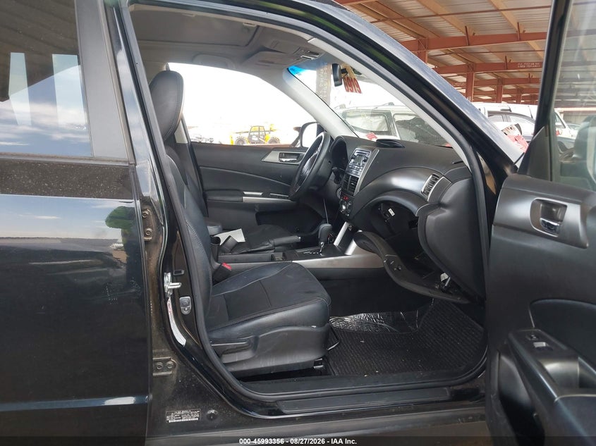 2011 SUBARU FORESTER auction photo 5