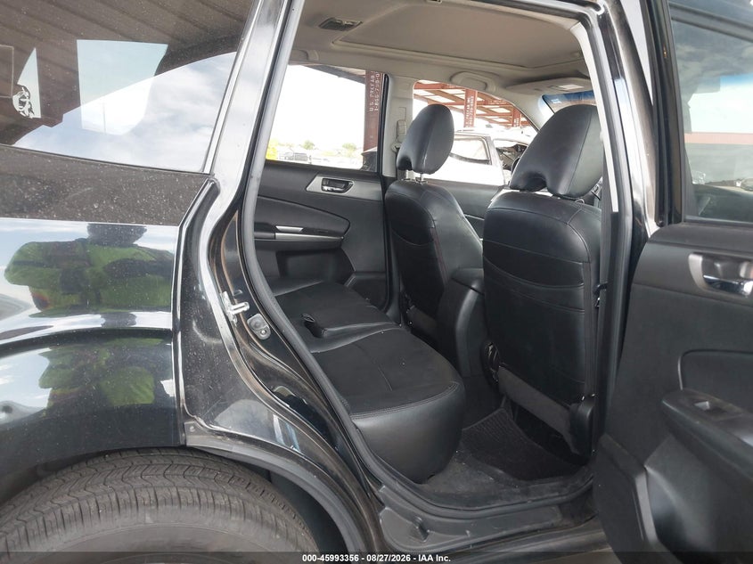 2011 SUBARU FORESTER auction photo 8