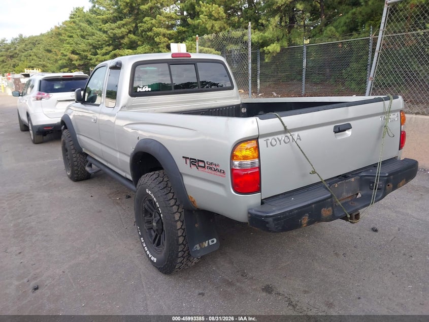 2004 TOYOTA TACOMA auction photo 3