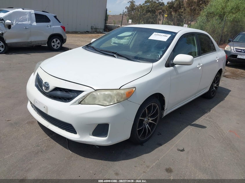 2011 Toyota Corolla, Обычный износ, IAAI, VIN JTDBU4EE5B9158003 — фото 2
