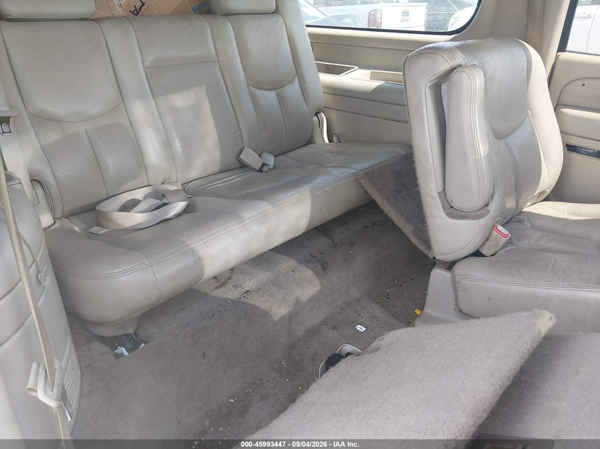 CADILLAC ESCALADE ESV 2004 VIN 3GYFK66N74G335133