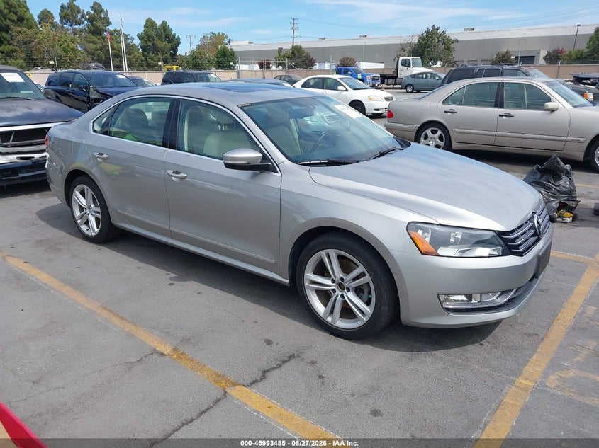 2014 VOLKSWAGEN PASSAT auction photo 1