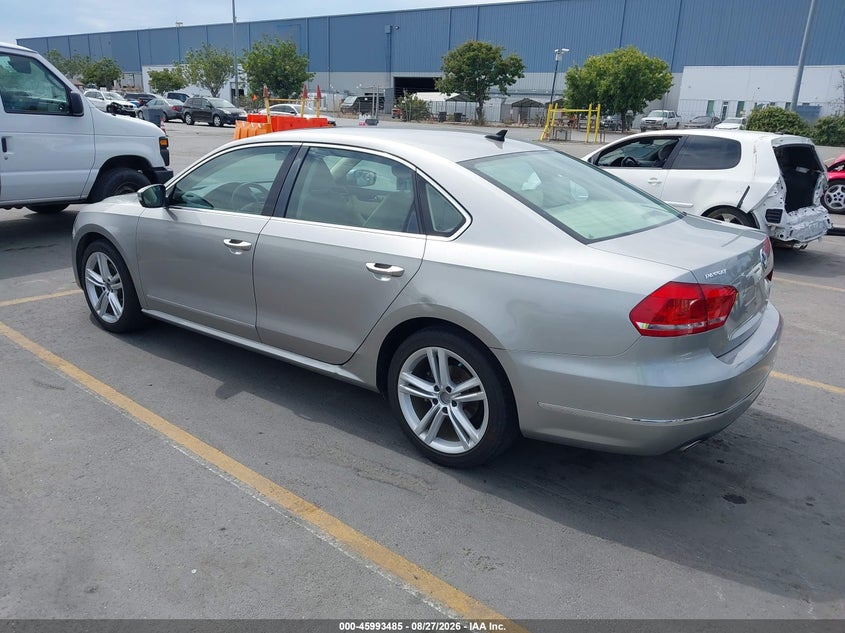 2014 VOLKSWAGEN PASSAT auction photo 3