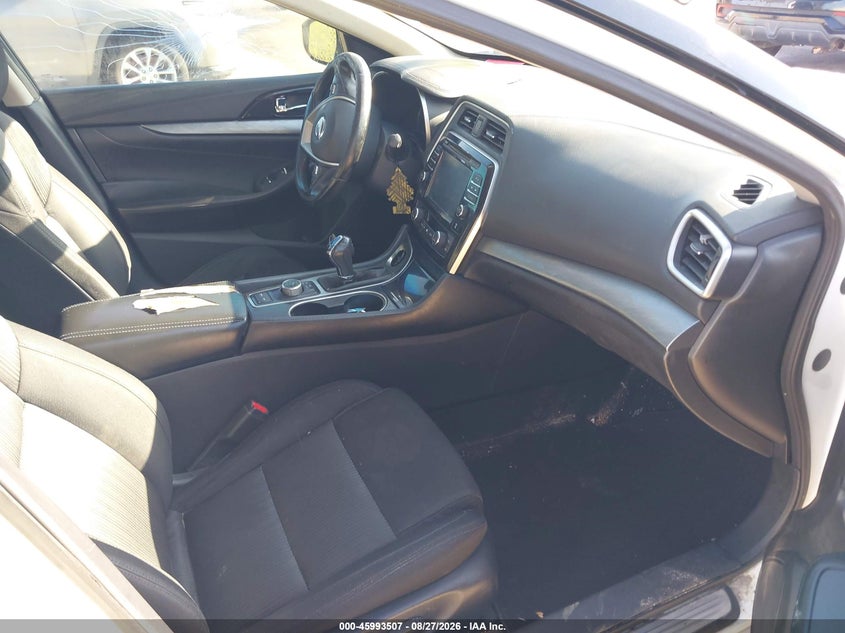 2017 NISSAN MAXIMA auction photo 5