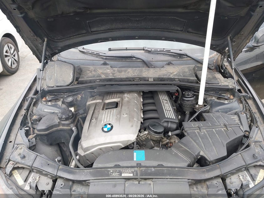 2006 BMW 3ER SEDAN 3.0L I-6 DOHC, VVT, PREMIUM , 255HP
