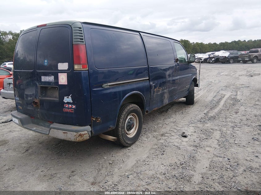 GMC SAVANA 2000 VIN 1GTHG35R8Y1269585