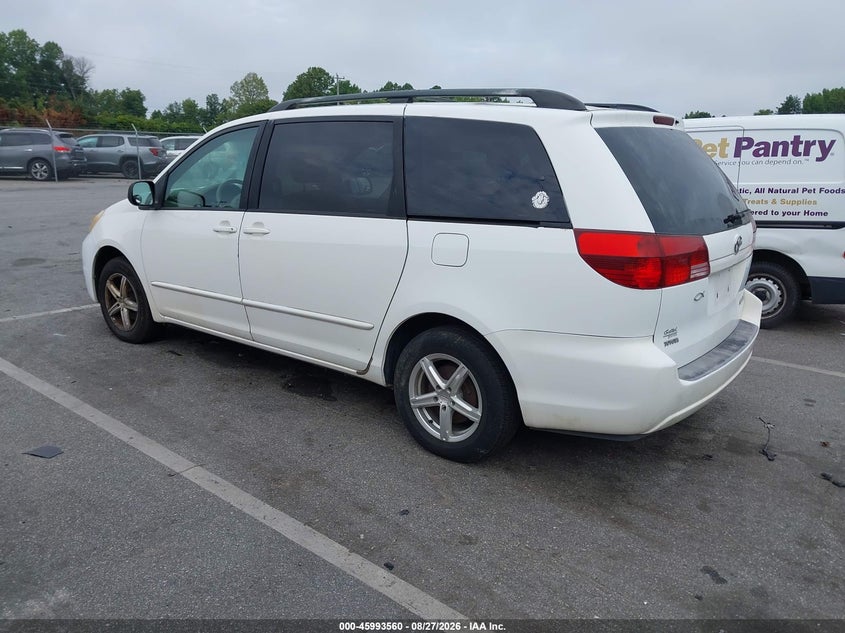 2005 TOYOTA SIENNA auction photo 3