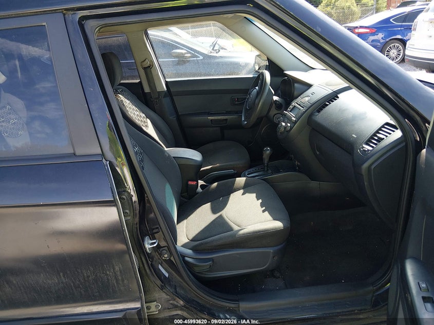 KIA SOUL 2010 VIN KNDJT2A21A7034027