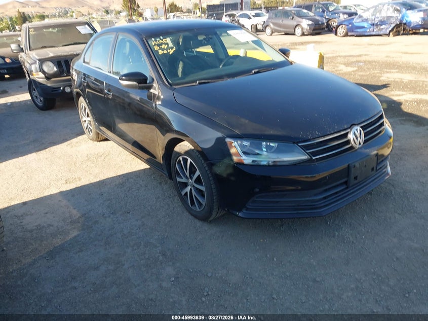 2017 VOLKSWAGEN JETTA auction photo 1