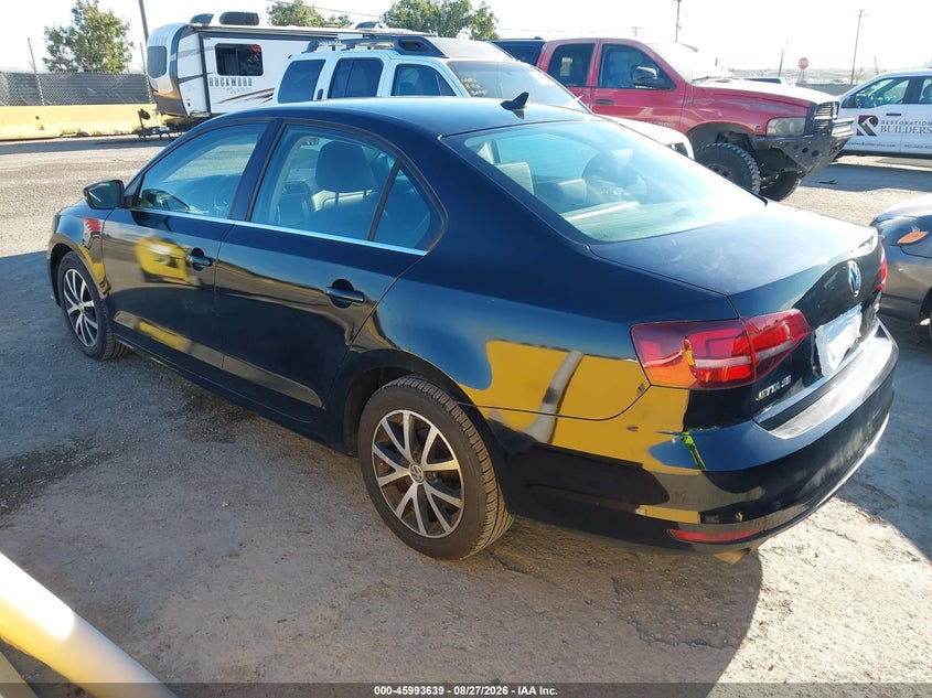 2017 VOLKSWAGEN JETTA auction photo 3