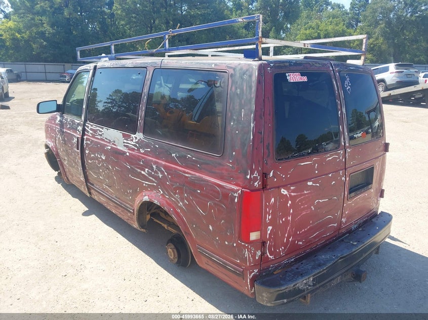 1995 CHEVROLET ASTRO auction photo 3