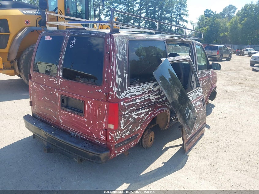 1995 CHEVROLET ASTRO auction photo 4