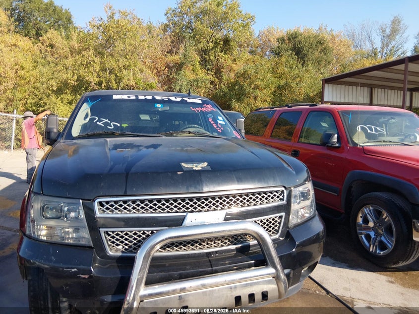 2013 CHEVROLET TAHOE auction photo 6