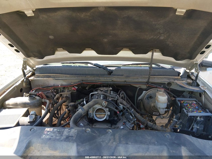 2011 GMC SIERRA PICKUP 4.8L V-8 VVT, 302HP