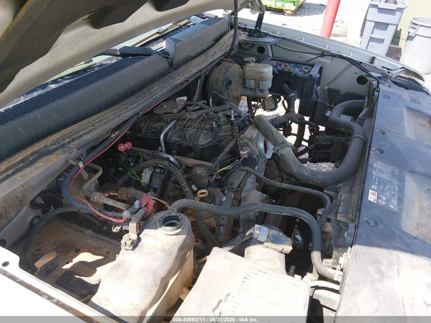 2011 GMC SIERRA PICKUP 4.8L V-8 VVT, 302HP