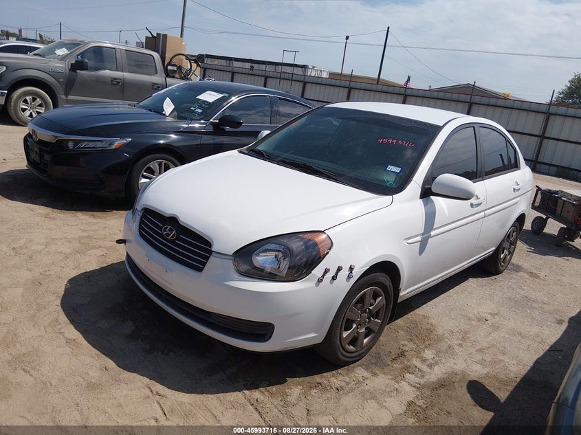 2011 HYUNDAI ACCENT auction photo 2