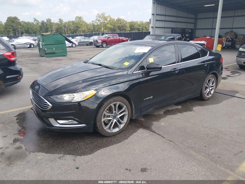 2017 Ford Fusion, Normal Wear & Tear, IAAI, VIN 3FA6P0LU1HR190638 — photo 2