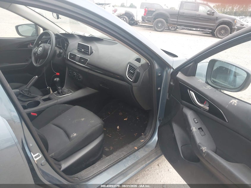 2014 MAZDA MAZDA3 auction photo 5