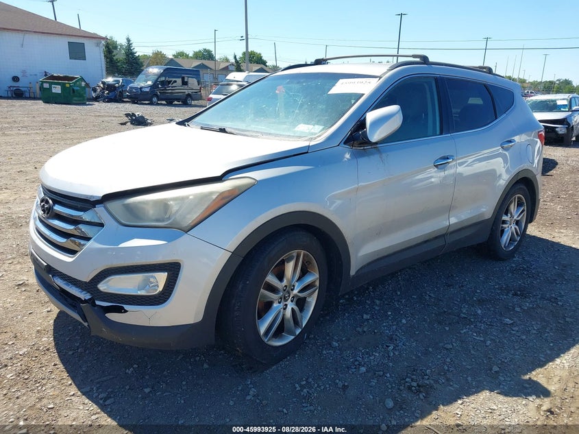 2013 HYUNDAI SANTA FE auction photo 2