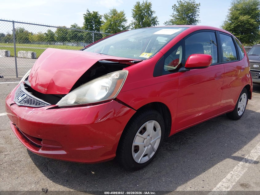 2013 Honda Fit, Front End, IAAI, VIN JHMGE8H32DC000209 — photo 2